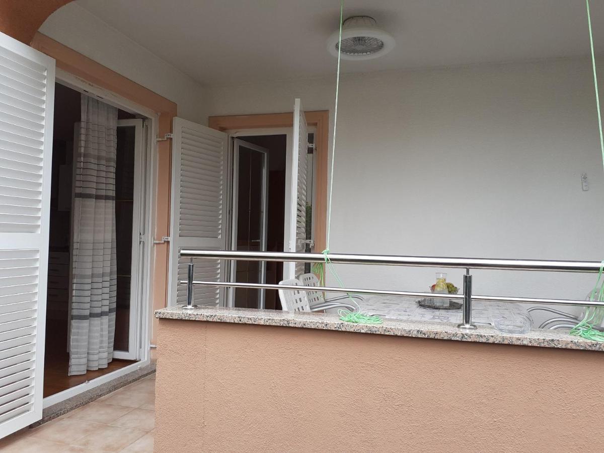 Apartment Conty On The Ground Floor Malinska Dış mekan fotoğraf