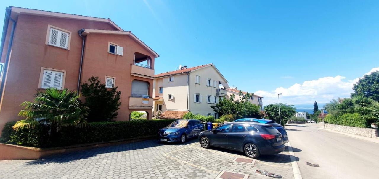 Apartment Conty On The Ground Floor Malinska Dış mekan fotoğraf